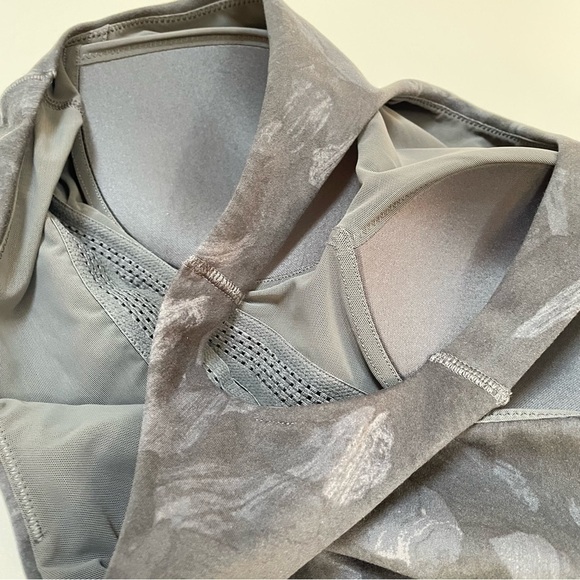 Uniqlo Wireless Bra (Active, Racerback) size medium - Picture 10 of 10